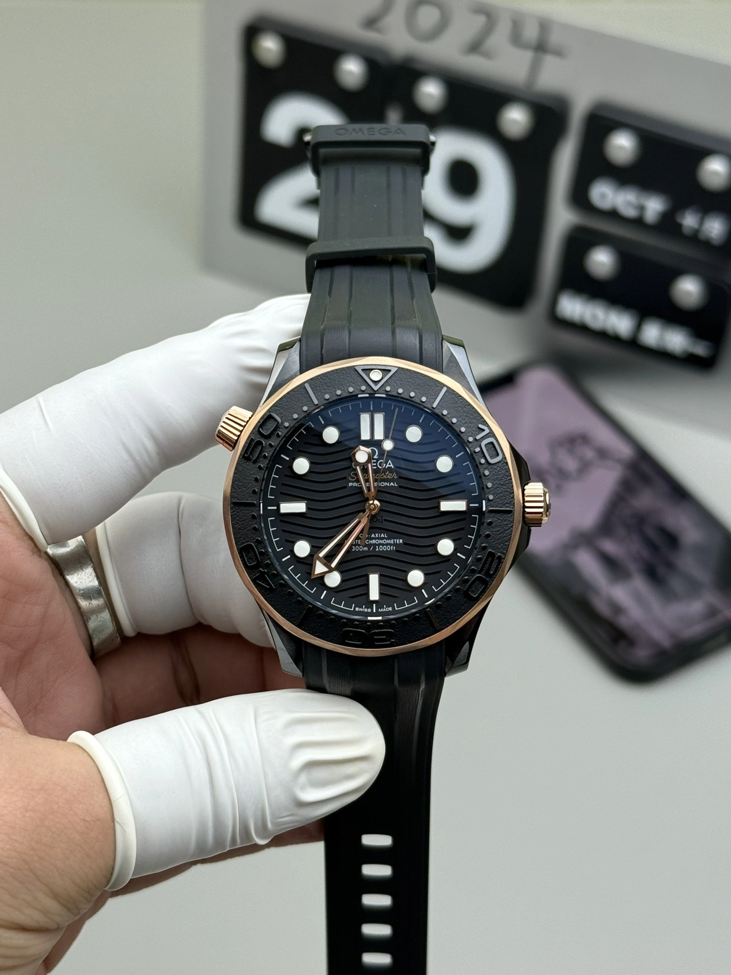 CBD Factory Omega Seamaster Diver 300M 43.5mm Black Ceramic & Sedna Gold (210.62.44.20.01.001) 1:1 Super Clone – DD8806 Movement BestValue 286